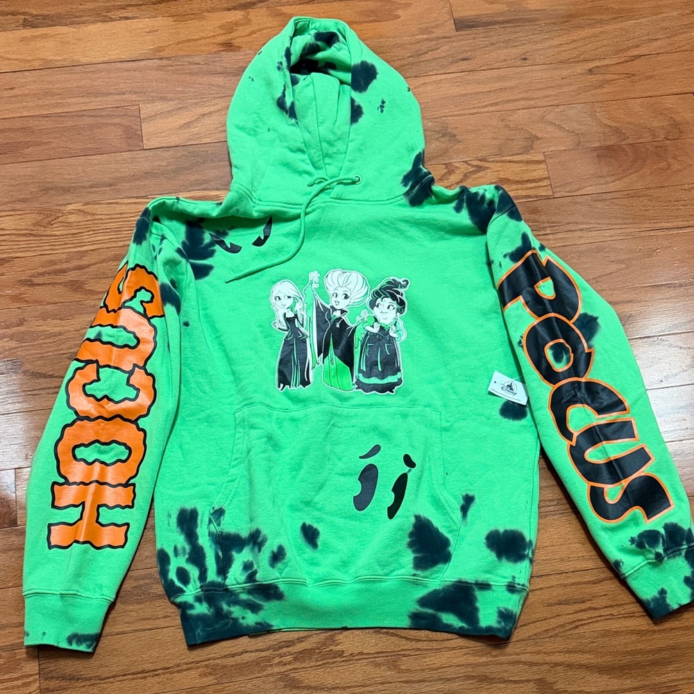 Vibrant Green and Black Hoodie with Hocus Pocus Design glow in the dark letters